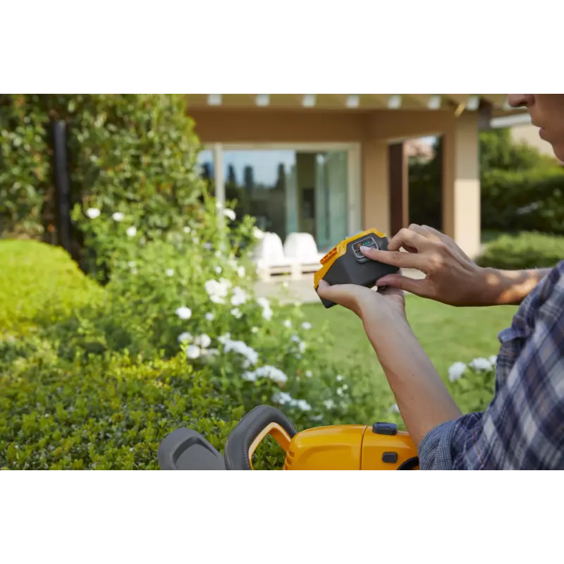 SHT100AEKit_271302108ST1_amb05-ecommerce